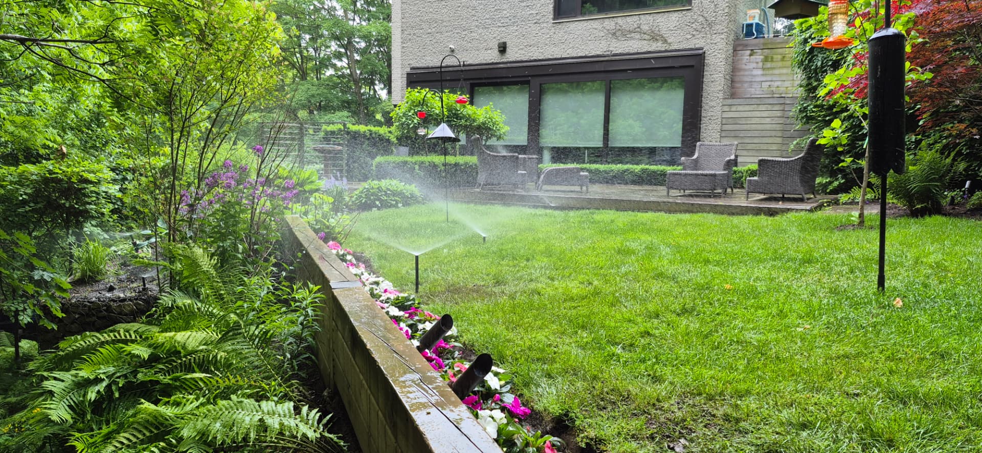 Backyard lawn sprinkler project by HiGreenWall